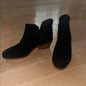 Garnet Hill Black Ankle Boots